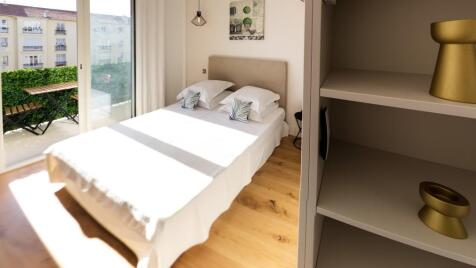 12.Bedroom2