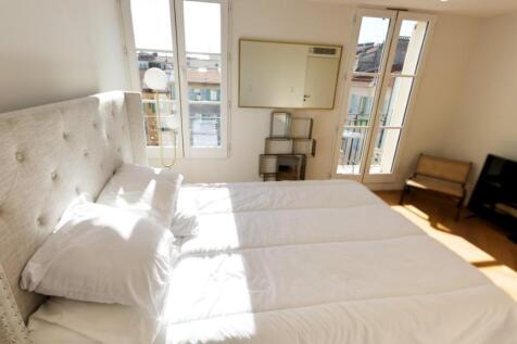 17.Bedroom1
