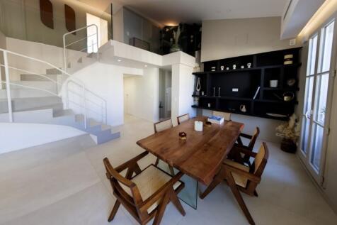7.Dining