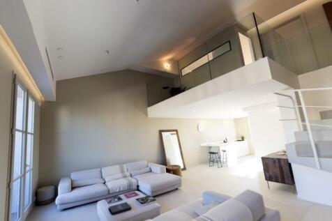 5.Living