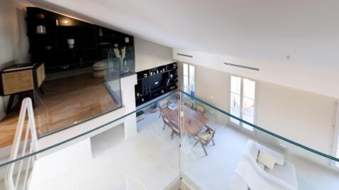 30.Mezzanine