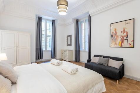 5.Bedroom1