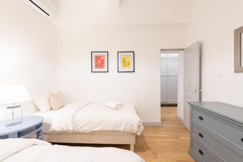 9.Bedroom3
