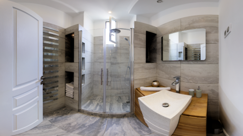 8.Bathroom