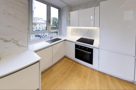8.Kitchen
