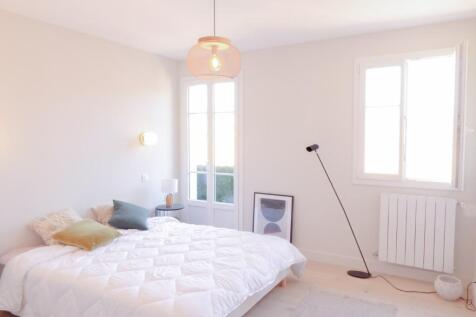 25.Bedroom2