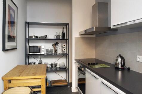 10.Kitchen