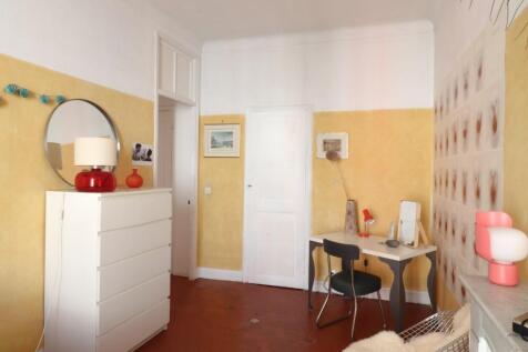 12.Bedroom1