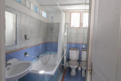 17.Bathroom