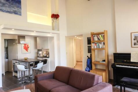 9.Living area