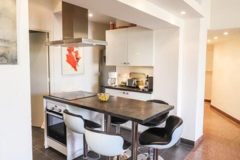 14.Kitchen