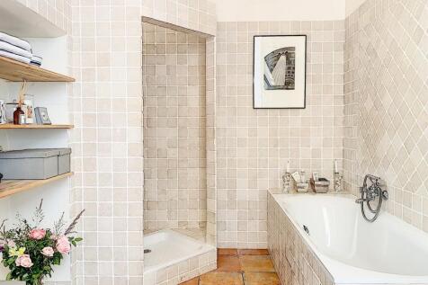 9.Bathroom