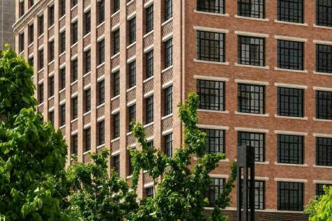 8 Harbord Square