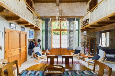 Property Image 4