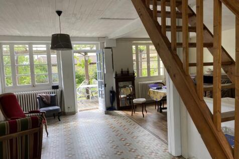 Property Image 8