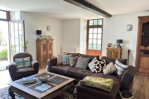 Property Image 8
