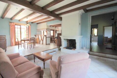 Property Image 4