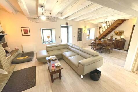 Property Image 6
