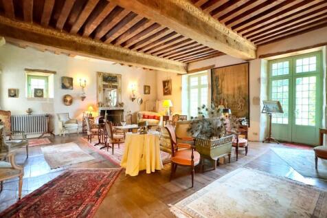 Property Image 4