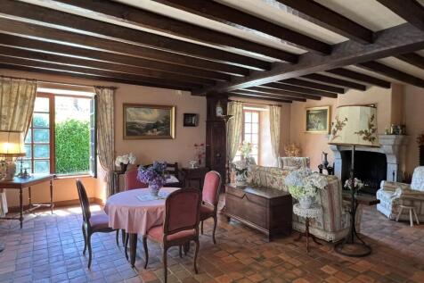 Property Image 4