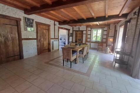 Property Image 6