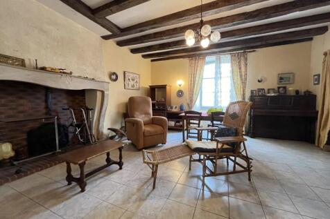 Property Image 4