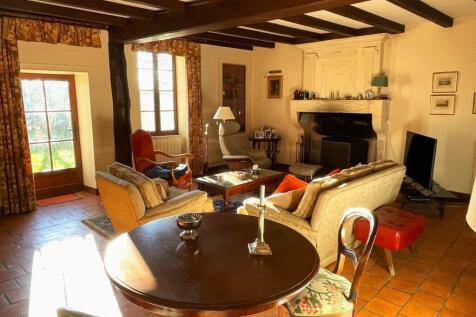 Property Image 3