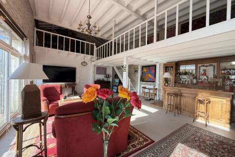Property Image 5