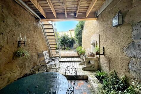 Property Image 4