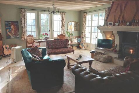 Property Image 8