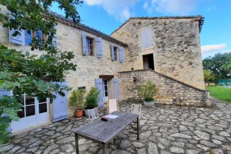 Property Image 4