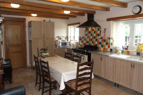 Property Image 4