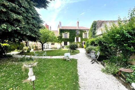 Property Image 1