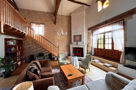 Property Image 4