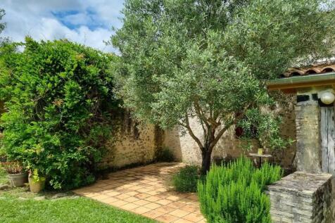 Property Image 16