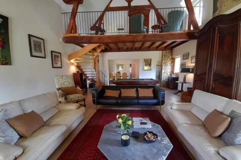 Property Image 11