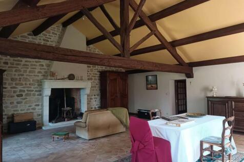 Property Image 4
