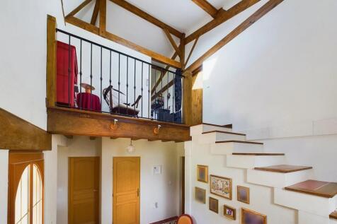Property Image 9