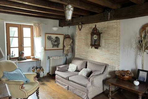 Property Image 4