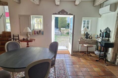 Property Image 9