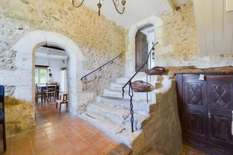 Property Image 9