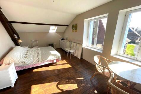 Property Image 9