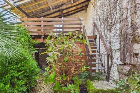 Property Image 29