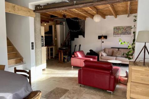 Property Image 4