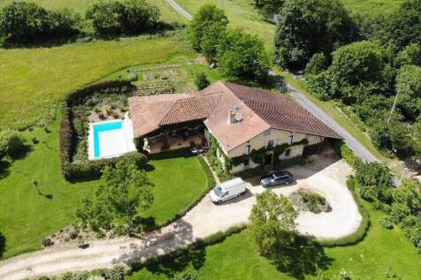 Property Image 1