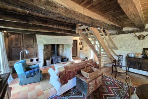 Property Image 4