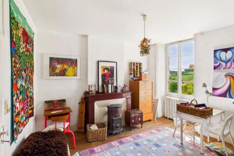 Property Image 8