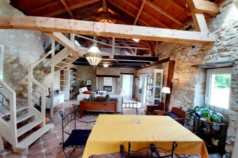 Property Image 4