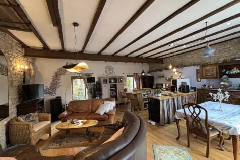 Property Image 5