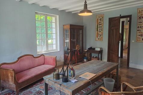 Property Image 6
